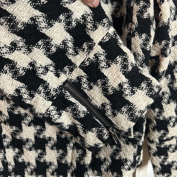 Lane Bryant cream/black coat - Picture 3 of 7